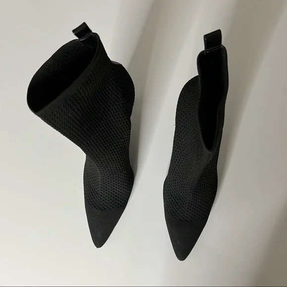Zara Women’s Knitted Sock Bootie size 41